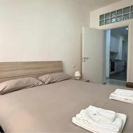 Bonelli 22 *